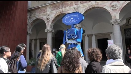 Design Week, il robot poeta di Rotelli che ci ricorda l'amore