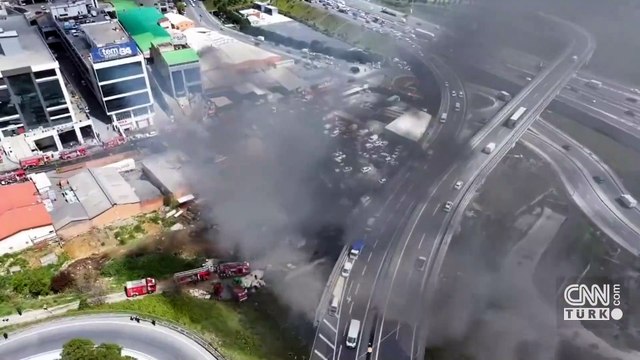 SON DAKİKA HABERİ... İstanbul İkitelli'de kimya deposunda yangın!