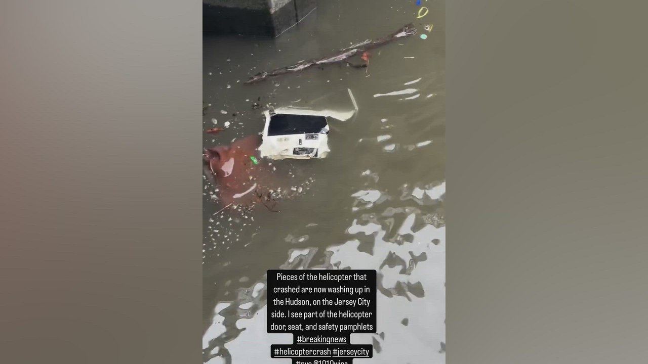Encuentran los restos del helicóptero estrellado en el Río Hudson