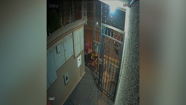Três motos são furtadas de um condomínio no Bairro Floresta em Cascavel