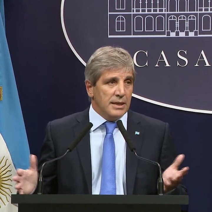 Caputo anunció el acuerdo con el FMI y el fin del cepo