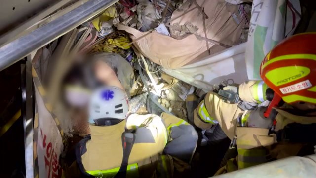 '신안산선 붕괴' 1명 구조...실종자 1명 수색중 / YTN