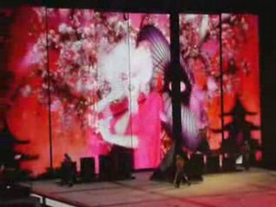 Kylie Minogue X Tour 2008 Paris Bercy