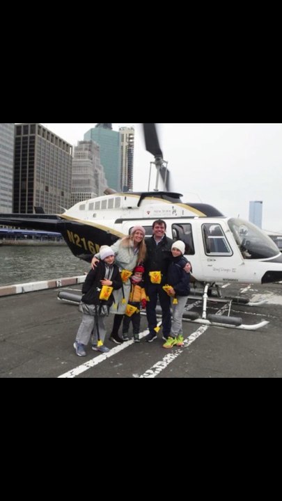 Helicóptero cai no rio Hudson, em Nova York e vitimiza 6 pessoas