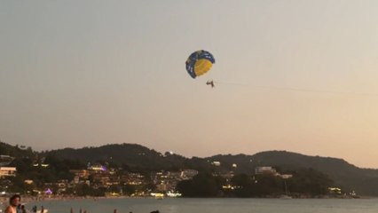 Tourist records baffling sight of parasailer flying without any safety measures