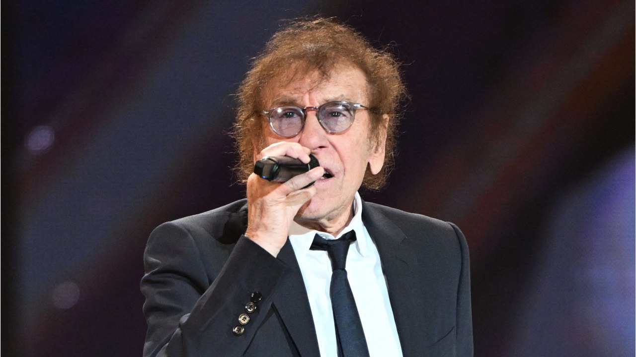 GALA VIDEO - Alain Souchon prêt à raccrocher le micro ? Son fils Charles fait une confidence qui va attrister les fans…