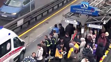 Avcılar’da metrobüs kazası