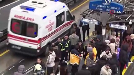 Avcılar'da metrobüs kazası