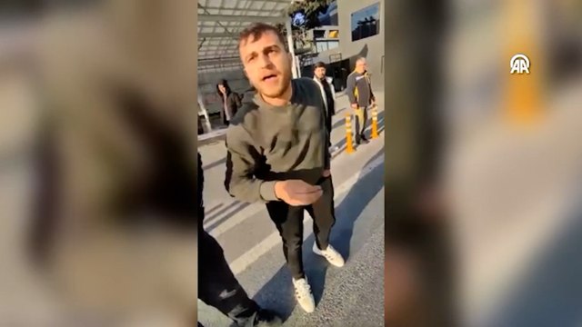 Şoförlerin yolcu tartışması trafiği kilitledi!