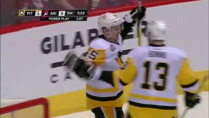 Penguins 16-17 Season - Gotta See It; Smith misplays the puck on many levels, gives Penguins easy goal