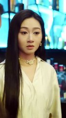 Marido coquetea con amante en secreto. Al descubrir mi identidad, se arrepintió