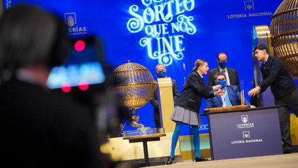 56 números cantados en la lotería de Navidad 2021 no estaban premiados