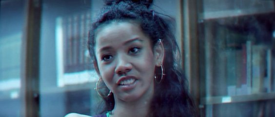 Dont Grow Up (2015) ITA