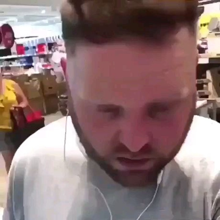 try not to laugh 😂/funny video/entertainment/enjoy/laughing