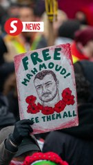 Protesters demand Mahmoud Khalil's release in Times Square rally