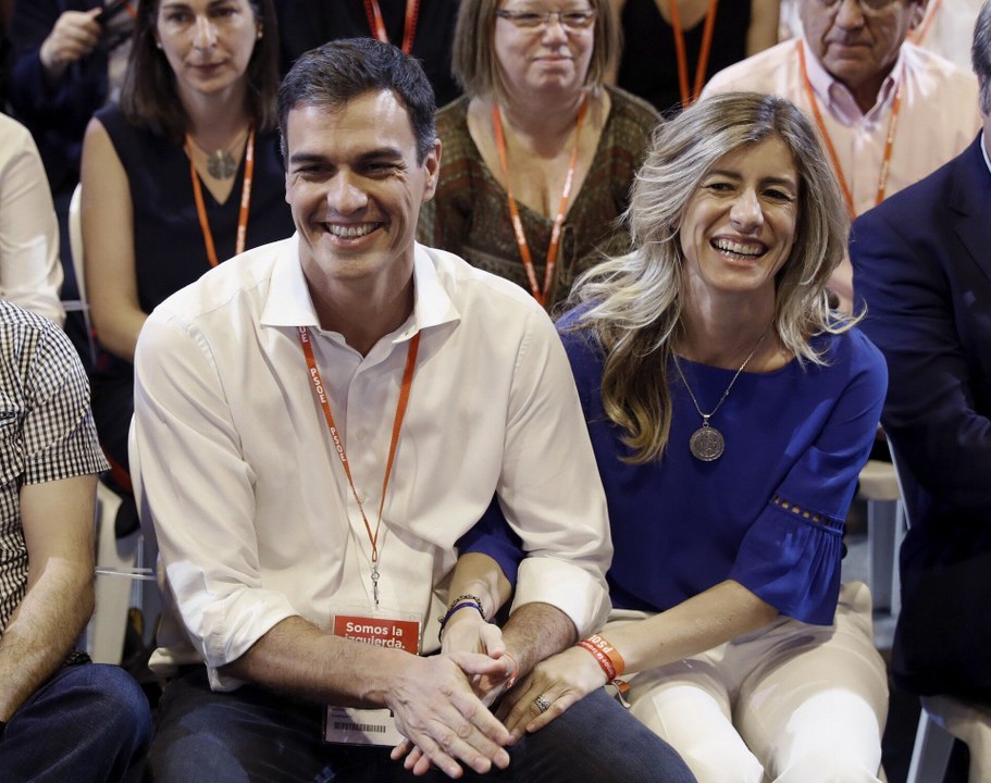Tertulia La Trinchera. Sánchez obliga a RTVE a...