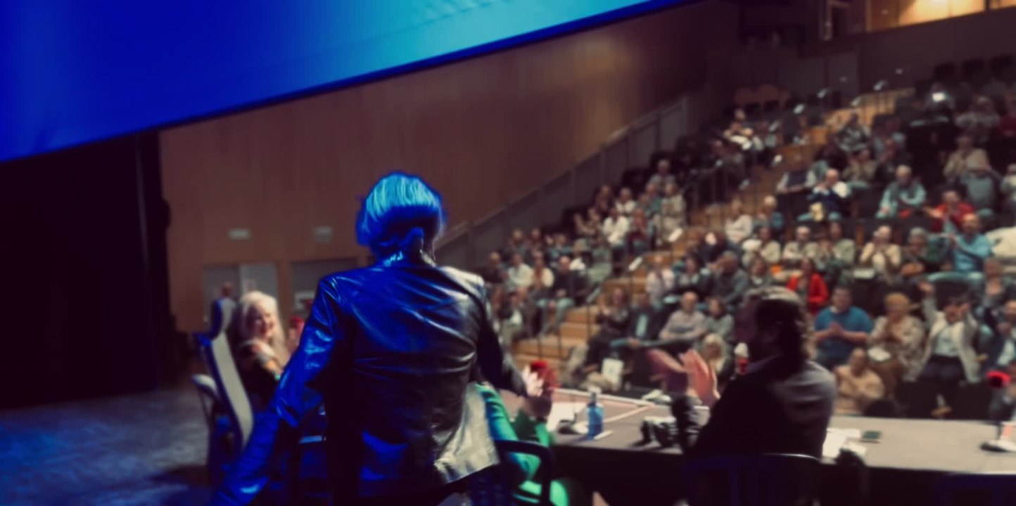 Gran acogida y muchas sorpresas: así fue 'Es la Mañana de Federico' en Málaga