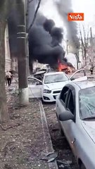 Domenica delle Palme: Missili russi colpiscono Sumy, causando esplosioni con munizioni a grappolo 🚀