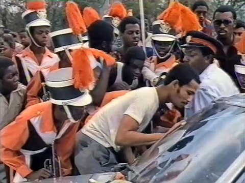 Diamantes Para Un Cadáver 1985 Español España Castellano - In Like Flynn - VhsRip