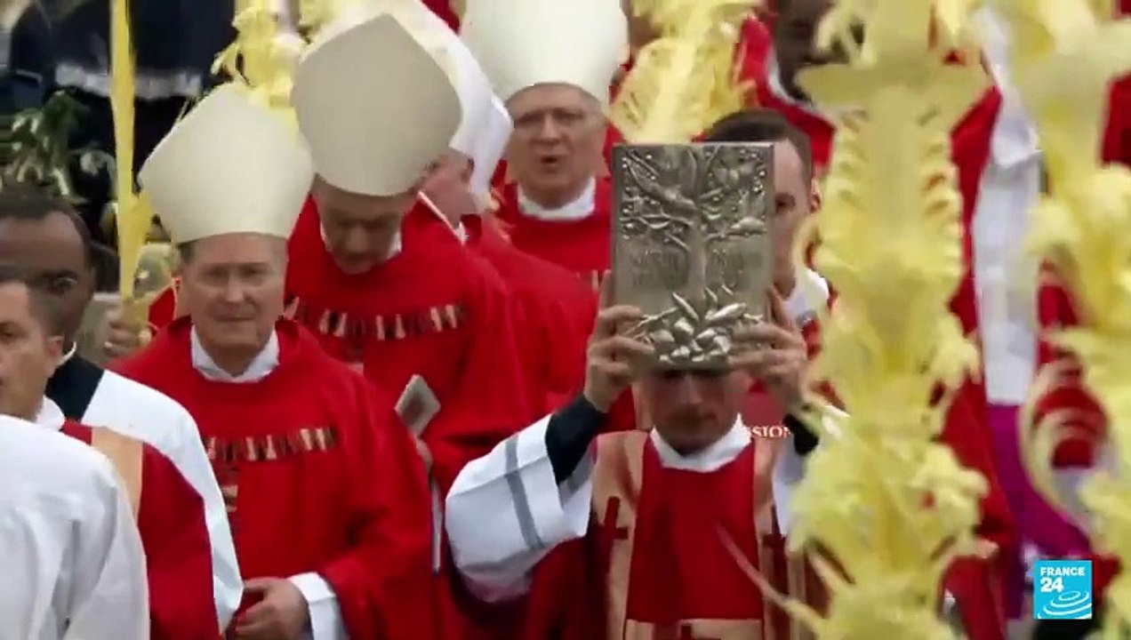 Papa Francisco sorprende a los católicos y participa de celebración de Domingo de Ramos