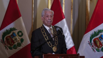 Falleció el escritor peruano Mario Vargas Llosa, Premio Nobel de Literatura