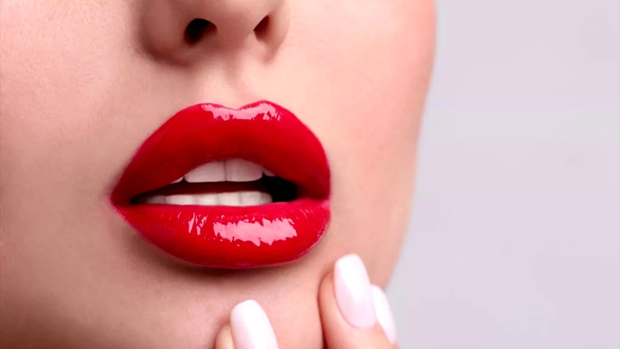 🔐Kristina: La Hacker Sexy que Robó Millones💻