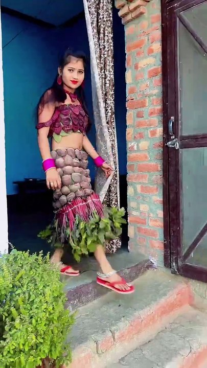 Zara jhoom jhoom song