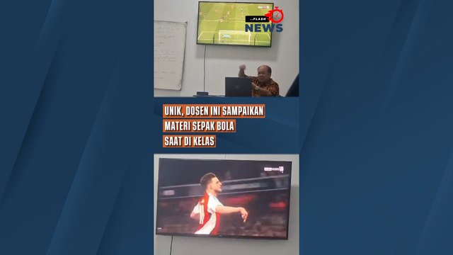 Unik Dosen Ini Sampaikan Materi Sepak Bola Saat di Kelas