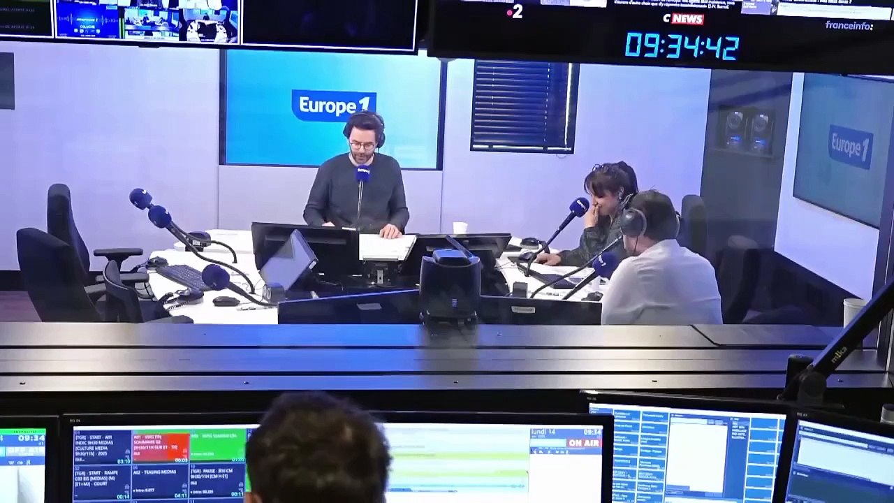 Jean-Luc Lemoine : «Dans Koh Lanta, les candidats sont trop sales, sur l'Île de la Tentation, ils passent leur temps à se laver avec des cantatrices»