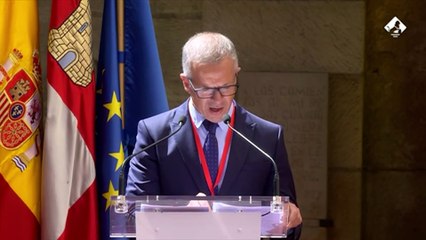 El expresidente del Senado, Ander Gil, deja la política