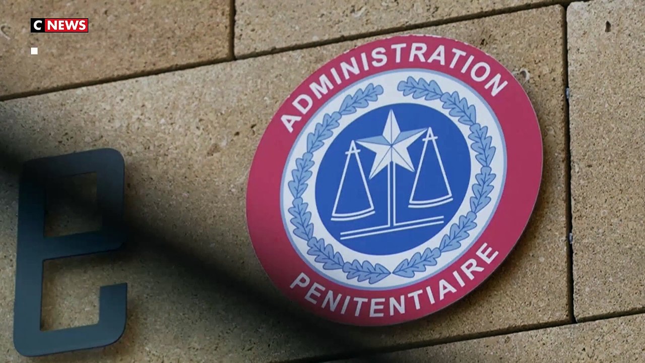 Le ministre de la Justice, Gérald Darmanin, va lancer deux appels d'offres pour construire 3.000 places de prison dans des structures modulaires, destinées aux détenus en semi-liberté ou condamnés à de courtes peines