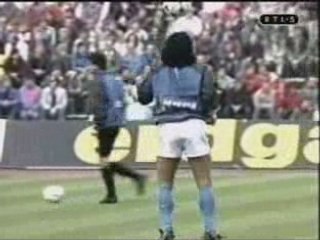 Diego Maradona - Entrainement Avant-Match