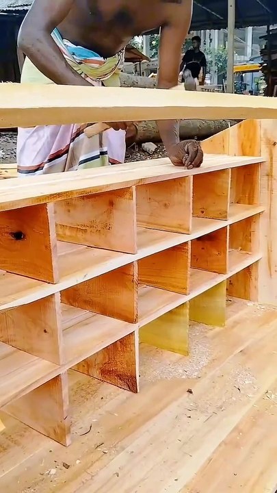 Pigeon_house_making_full_videoPigeon_house_made_of_wood_complete_video_#pigeon_#голубь_#pomba_#kalapat..._See_more(720p)