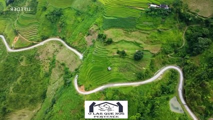 🌌 O Quarto Secreto: A Porta Entre Dois Mundos