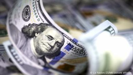 Why US President Trump welcomes a weaker dollar
