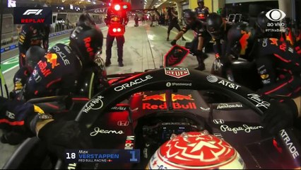 Red Bull atrapalha Verstappen e Tsunoda nos pit stops no Bahrein