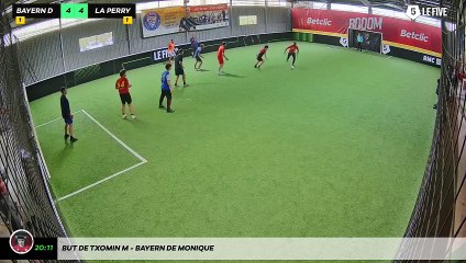 But de Txomin M - Bayern De Monique
