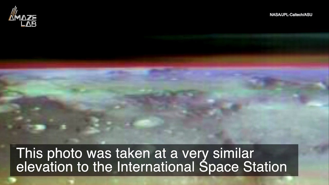 Green Skies Over the Red Planet? You Have to See It To Believe It!