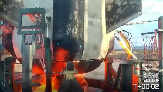 SON DAKİKA HABERİ... 10 dakikalık yolculuk tamamlandı: Katy Perry uzaya çıktı! Bezos nişanlısını sarılarak karşıladı, ünlü şarkıcı toprağı öptü...