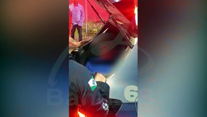 Vídeo mostra motorista bêbado discutindo após se envolver em acidente e recusar fazer teste do bafômetro; assista