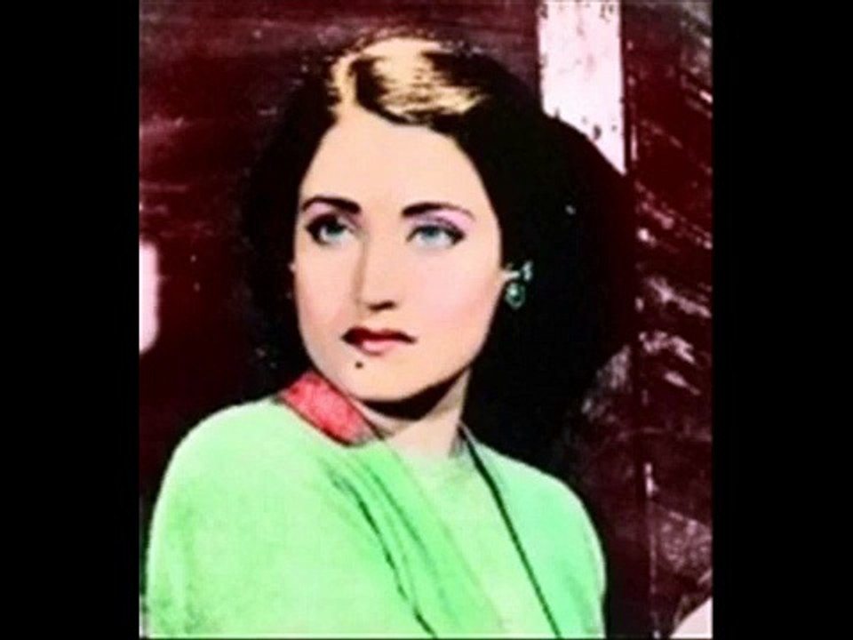 عيني مهما قالو عنك علي العود موسيقار الازمان فريد الاطرش  بوايسطه سوزان مصطفي