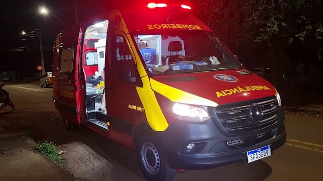 Motos batem em cruzamento no Cascavel Velho e homem fica ferido