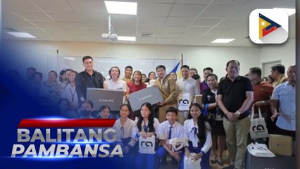 DepEd, pinuri ang pribadong sektor sa donasyong computer tablets at Starlink internet....