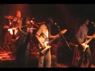 SIN CORDONES en Vivo 2 de Mayo en el TEATRITO