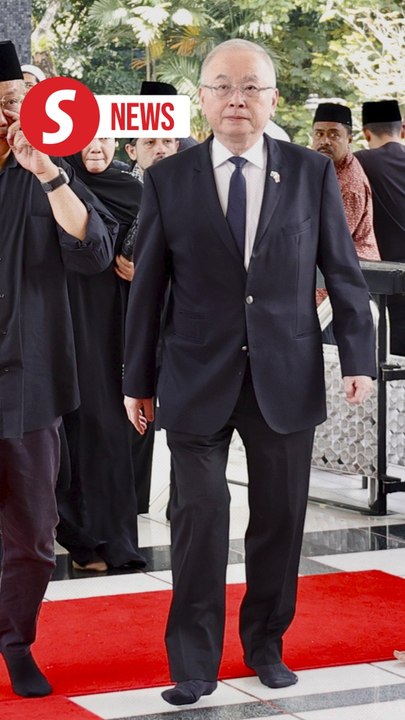 Pak Lah a 'resilient leader who always listened to the people', says Dr Wee