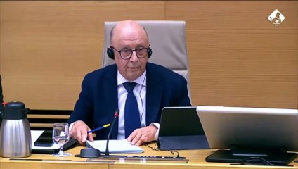 La surrealista pataleta de una charo independentista con Cristóbal Montoro: "No me llame señora"