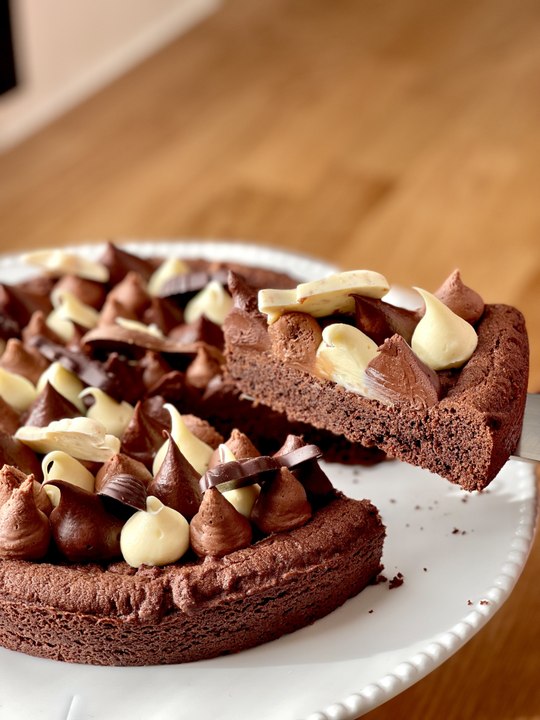 Tarte aux Trois Chocolats avec Palet Breton au Chocolat 🍫 | Recette Facile, Gourmande pour Pâques