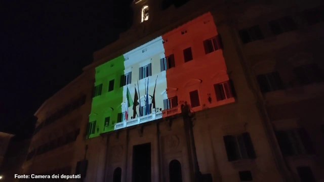 Montecitorio s'illumina con il Tricolore per Giornata Made in Italy