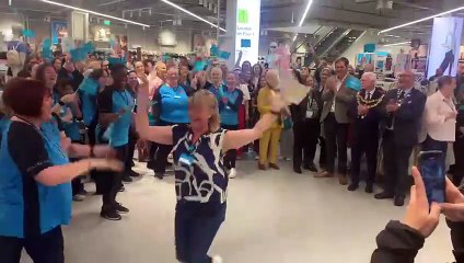 Exciting News! Primark Opens New Store in Newbury 🛍️