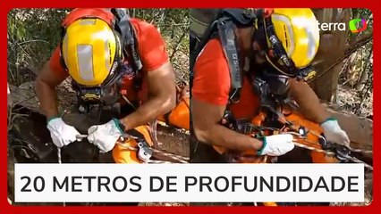 Bombeiros resgatam filhote de gato que caiu em cisterna abandonada em Minas Gerais